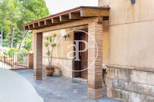 Foto 2 de Casa en venda a Oliva pueblo de 7 habitacions amb terrassa i piscina