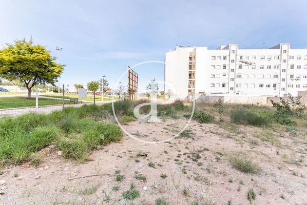 Foto 1 de Venta de terreno en Moncada de 568 m²