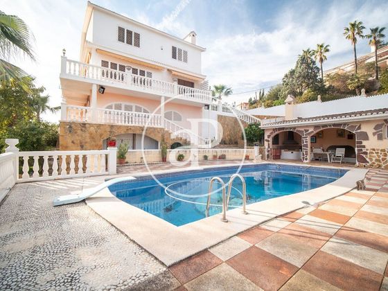 Foto 2 de Xalet en venda a Gilet de 6 habitacions amb terrassa i piscina
