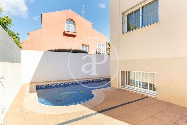 Foto 1 de Casa en venta en El Vedat - Santa Apolonia de 4 habitaciones con terraza y piscina