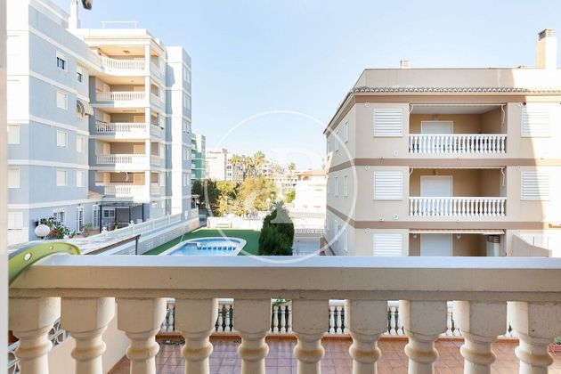 Foto 2 de Venta de piso en El Perelló - Les Palmeres - Mareny de Barraquetes de 3 habitaciones con terraza y piscina