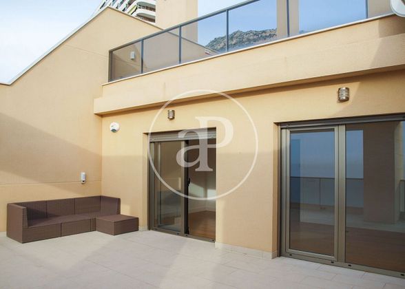 Foto 2 de Venta de piso en Albufereta de 4 habitaciones con terraza y piscina