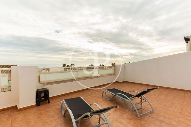 Foto 1 de Àtic en venda a Chilches (Castellón/Castelló) de 3 habitacions amb terrassa i aire acondicionat