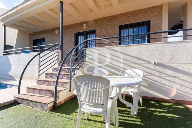 Foto 1 de Alquiler de casa en Els Terrers de 5 habitaciones con terraza y piscina