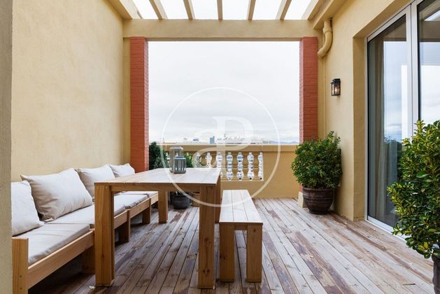 Foto 1 de Ático en alquiler en La Petxina de 3 habitaciones con terraza y piscina