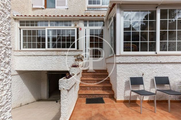 Foto 2 de Casa en venda a La Cañada de 5 habitacions amb terrassa i piscina