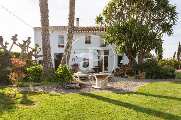 Foto 1 de Chalet en venta en Els Orriols de 4 habitaciones con terraza y piscina