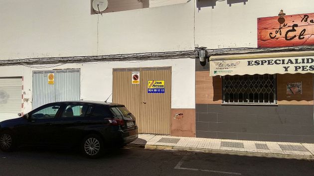Foto 1 de Garatge en venda a calle Pintor Luis de Morales Mérida de 25 m²