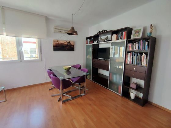 Foto 2 de Pis en lloguer a calle Joaquín Sánchez Valverde de 3 habitacions amb mobles i aire acondicionat