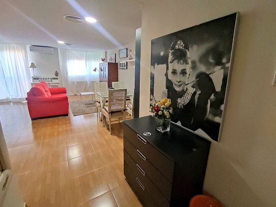 Foto 1 de Alquiler de piso en calle Platón de 1 habitación con muebles y aire acondicionado