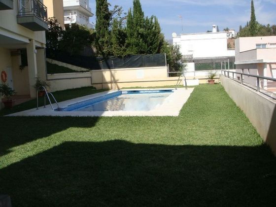 Foto 1 de Pis en venda a Añoreta Golf - Paraíso del Sol de 3 habitacions amb terrassa i piscina