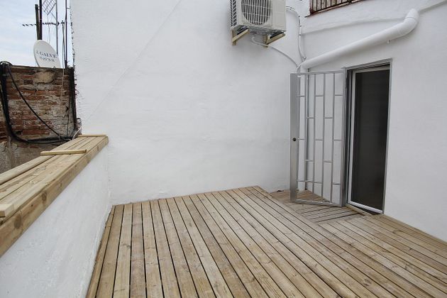 Foto 1 de Venta de piso en El Raval de 2 habitaciones con terraza y aire acondicionado