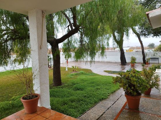 Foto 1 de Xalet en venda a Benicasim Golf de 4 habitacions amb terrassa i piscina