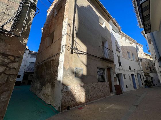 Foto 1 de Casa rural en venda a calle De Benacacira de 5 habitacions i 178 m²