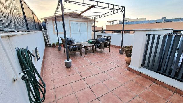 Foto 2 de Ático en venta en Nuevo Bulevar de 3 habitaciones con terraza y piscina