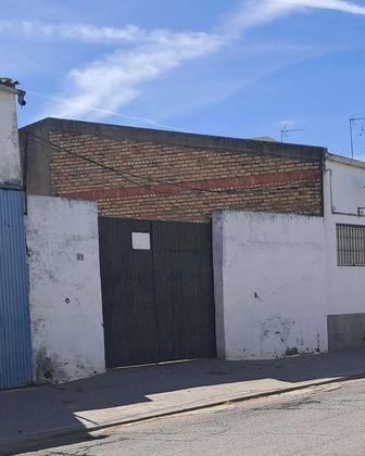Foto 2 de Terreny en venda a calle Extremadura de 585 m²