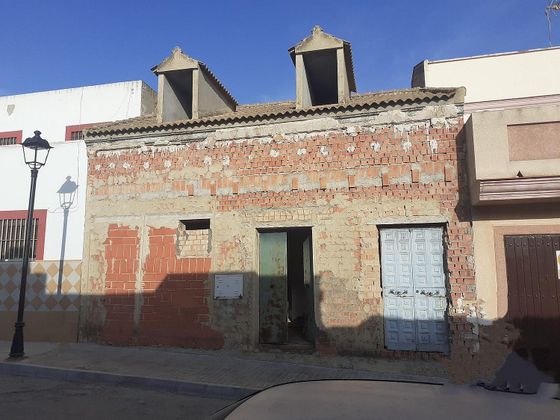 Foto 2 de Xalet en venda a calle Nicaragua de 4 habitacions amb terrassa