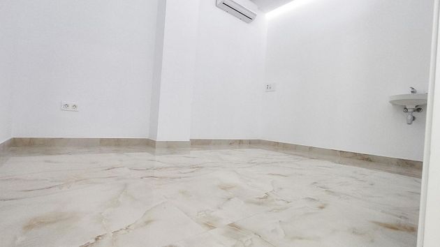 Foto 2 de Oficina en alquiler en La Paz de 16 m²