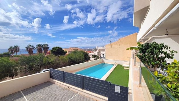 Foto 1 de Piso en venta en Los Puertos de 2 habitaciones con terraza y piscina