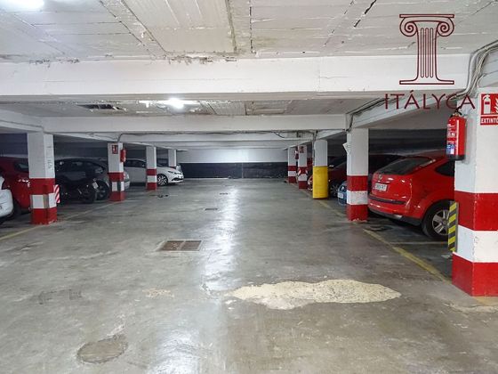 Foto 2 de Alquiler de garaje en Feria-Alameda de 7 m²