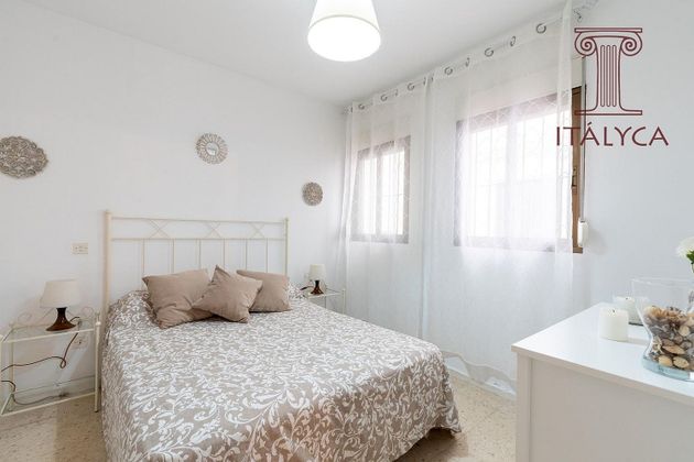 Foto 2 de Pis en venda a San Lorenzo de 3 habitacions amb garatge i aire acondicionat