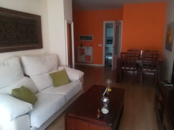 Foto 2 de Pis en venda a Centro - Cáceres de 3 habitacions amb calefacció i ascensor