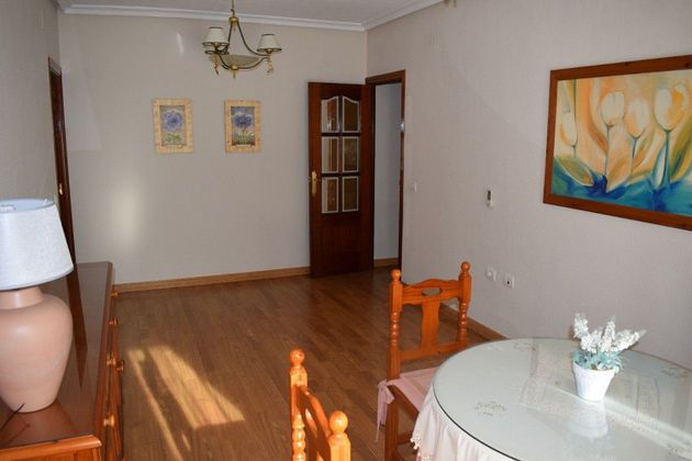 Foto 2 de Pis en venda a La Cañada de 3 habitacions amb calefacció i ascensor