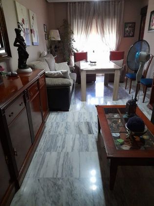 Foto 2 de Venta de piso en Nuevo Cáceres de 4 habitaciones con garaje y aire acondicionado