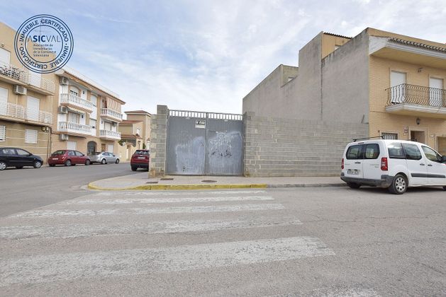 Foto 2 de Terreno en venta en calle Castelló de 195 m²