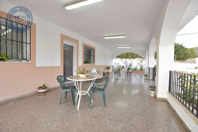 Foto 2 de Chalet en venta en Albalat dels Tarongers de 5 habitaciones con terraza y piscina