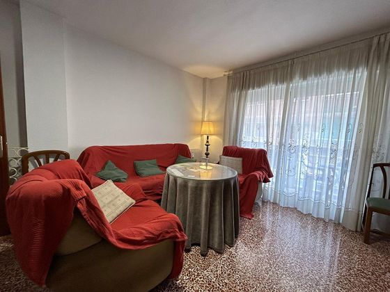 Foto 1 de Pis en lloguer a Camino de Ronda - Rosaleda de 4 habitacions amb terrassa i mobles