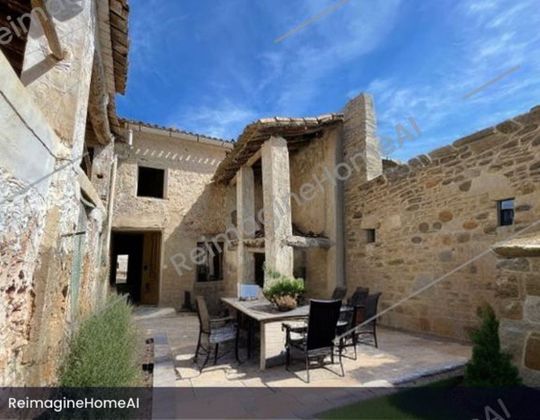 Foto 2 de Casa en venda a calle Del Castillo de 3 habitacions amb terrassa i jardí