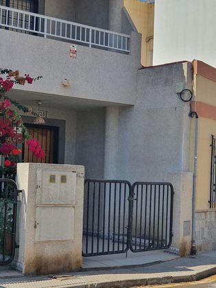 Foto 2 de Casa en venta en Lo Pagán de 3 habitaciones con terraza y balcón