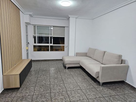 Foto 1 de Venta de piso en calle Poeta Federico García Lorca de 4 habitaciones con garaje y balcón
