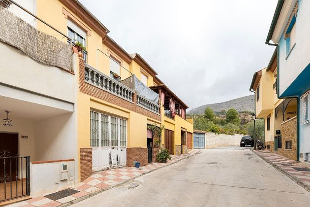Foto 1 de Casa en venda a Alfacar de 3 habitacions amb terrassa i garatge