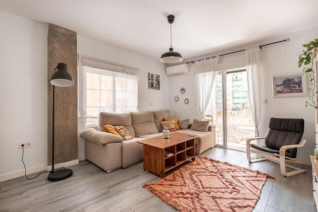Foto 1 de Pis en venda a Camino de Ronda - Rosaleda de 5 habitacions amb terrassa i aire acondicionat