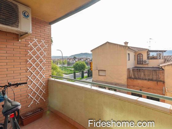 Foto 2 de Pis en venda a avenida De Francisco Ayala de 3 habitacions amb garatge i balcó