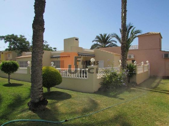 Foto 2 de Venta de casa en San Juan de los Terreros de 2 habitaciones con terraza y piscina