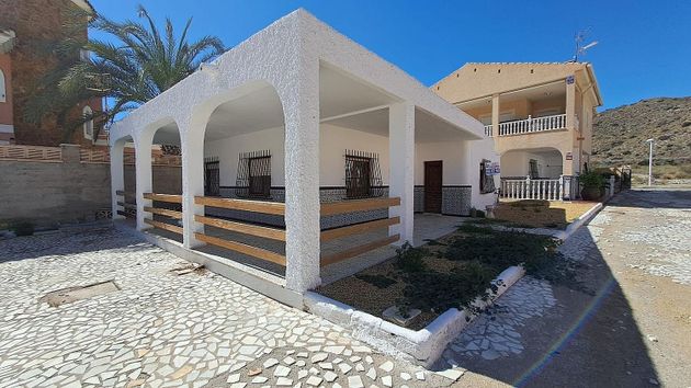 Foto 1 de Casa en venta en Villaricos de 3 habitaciones con terraza