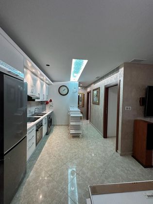 Foto 1 de Piso en alquiler en carretera Alfonso XIII de 2 habitaciones con muebles y aire acondicionado