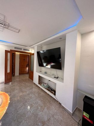 Foto 2 de Pis en venda a calle Orense de 3 habitacions amb ascensor