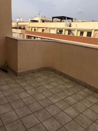 Foto 2 de Àtic en venda a calle Montemar de 2 habitacions amb terrassa i garatge