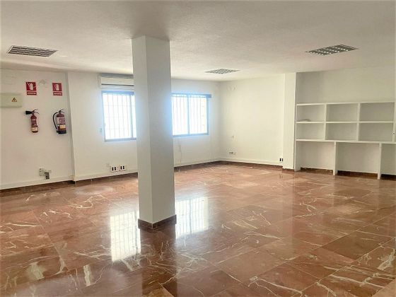 Foto 1 de Oficina en lloguer a Centro - Huelva amb aire acondicionat i ascensor