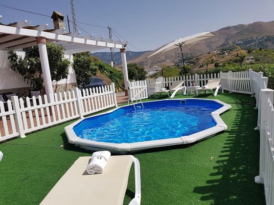 Foto 2 de Xalet en lloguer a Cómpeta de 3 habitacions amb terrassa i piscina