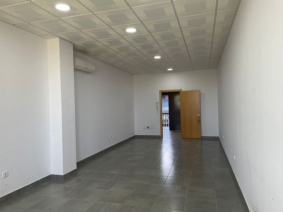 Foto 1 de Alquiler de oficina en Camas de 104 m²
