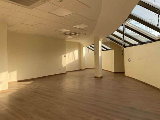 Foto 2 de Oficina en lloguer a Bami - Tabladilla - La Estrella de 109 m²