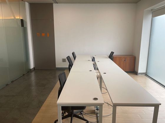 Foto 2 de Alquiler de oficina en Tablada de 233 m²