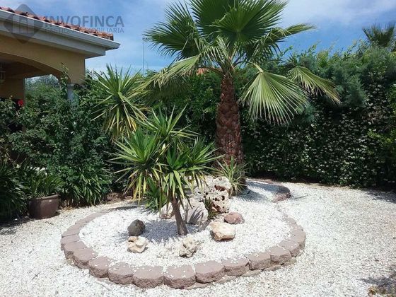 Foto 2 de Chalet en venta en Golf Guadiana de 5 habitaciones con terraza y piscina