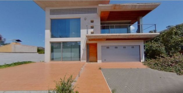 Foto 2 de Chalet en venta en urbanización Ángeles de 4 habitaciones con terraza y piscina