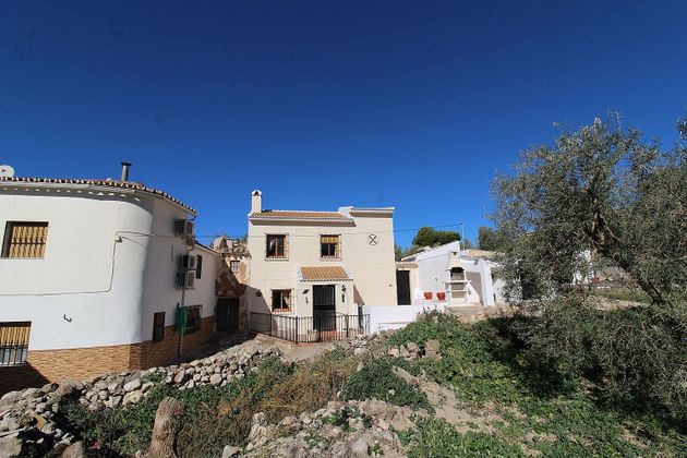 Foto 2 de Casa rural en venda a polígono Diseminado de 3 habitacions amb terrassa i jardí